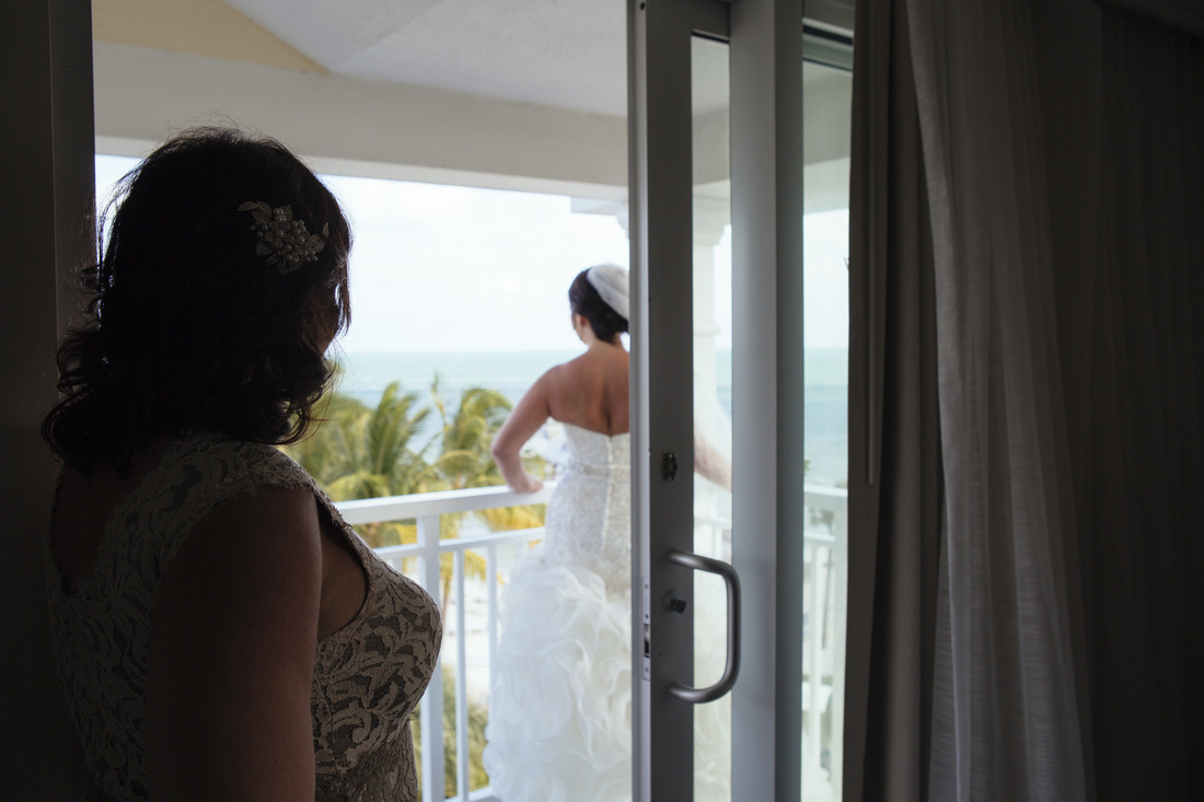 bride getting ready, wedding dress picture, wedding gown picture, the reach resort, waldorf astoria wedding, key west wedding photo, key west wedding photographers, destination wedding, beach wedding,