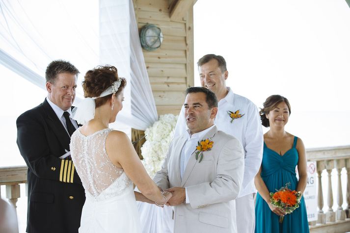 wedding ceremony Picture, the reach hotel waldorf astoria wedding, tropical wedding,