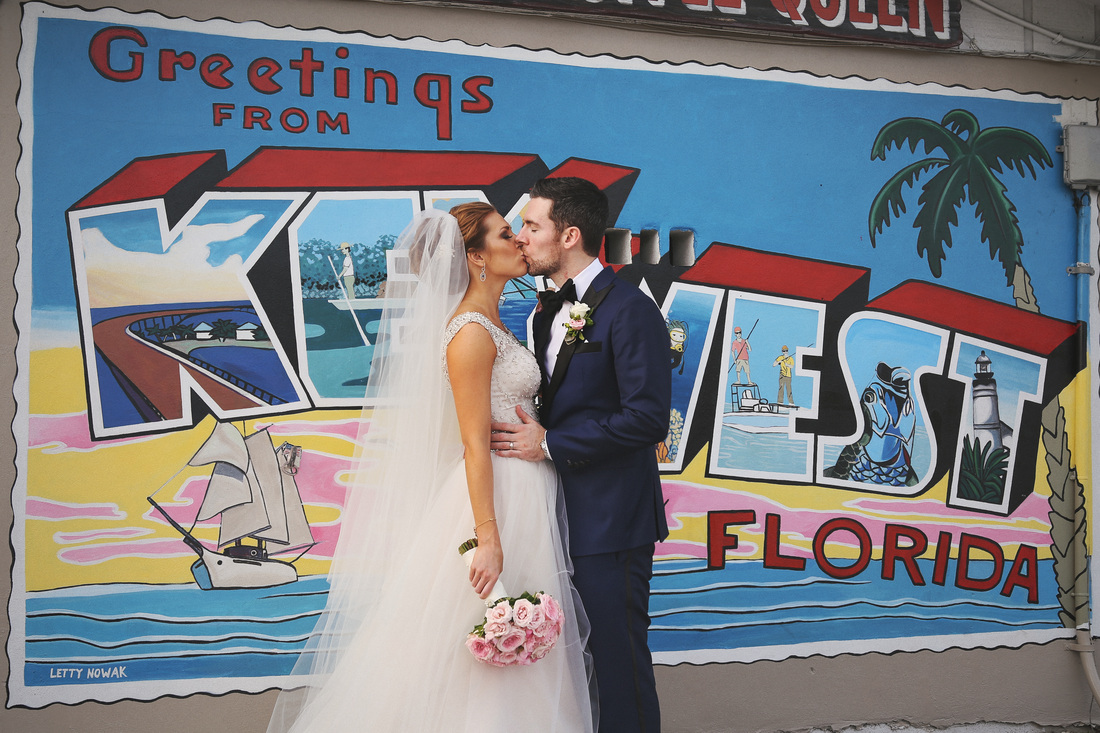 Key West sign, Bride and Groom photo, Destination wedding in key West, Key West wedding photographer