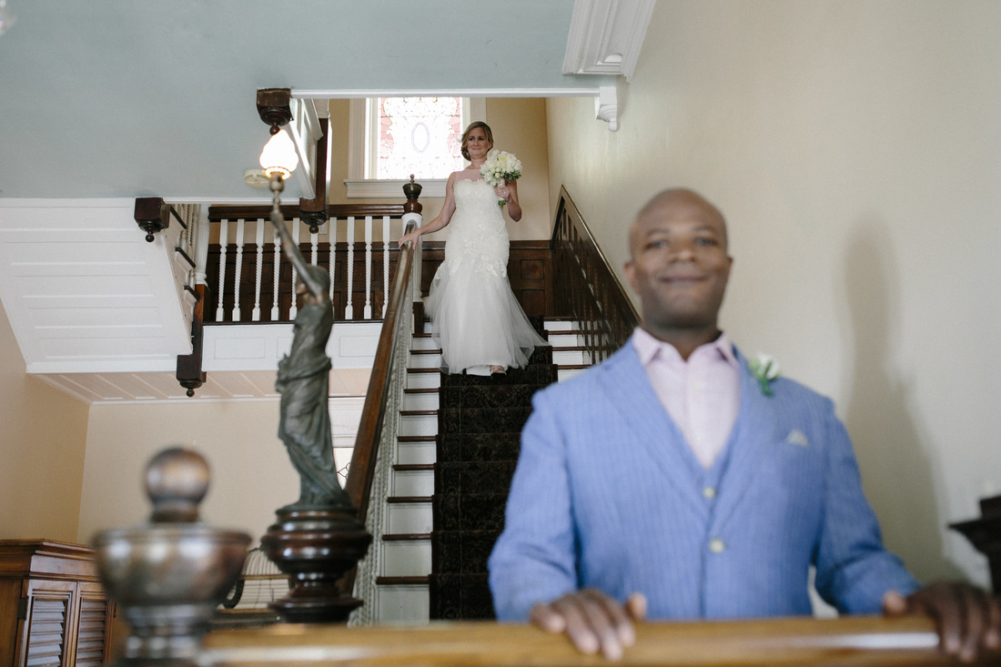 First Look photos, southernmost hotel wedding, first look ideas, 