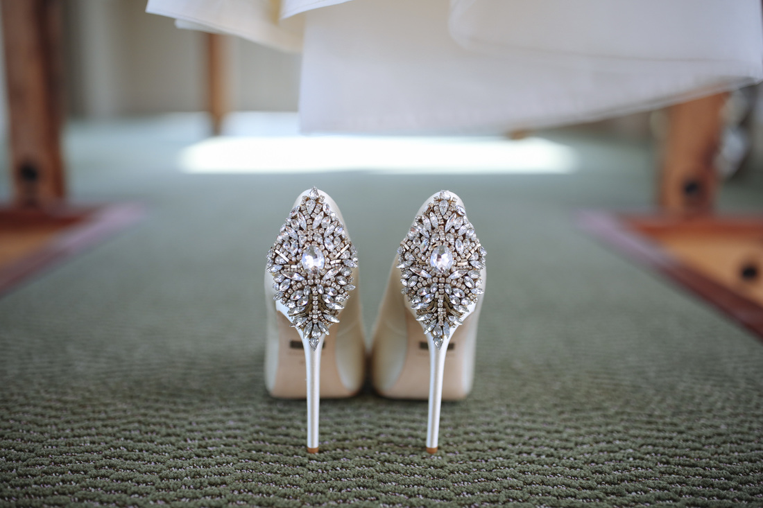 Wedding shoes, Badly mistake shoes, wedding details picture, key west wedding photography, weddings by romi,