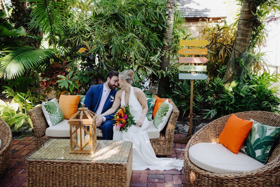 Vibrant tropical wedding reception at Audubon House in Key West Picture