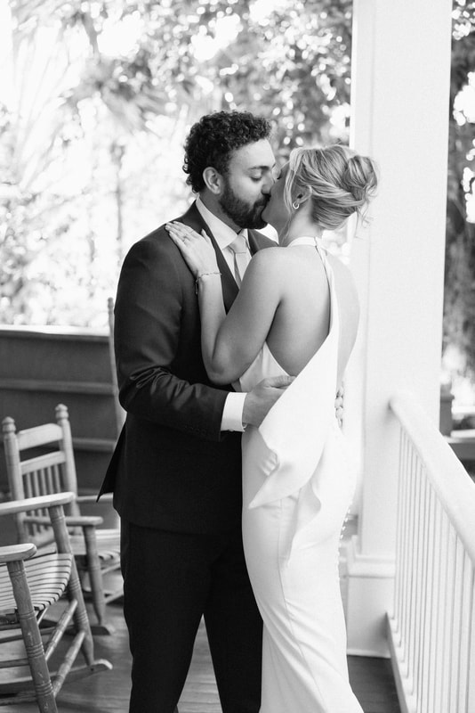 Vibrant tropical wedding reception at Audubon House in Key West Picture