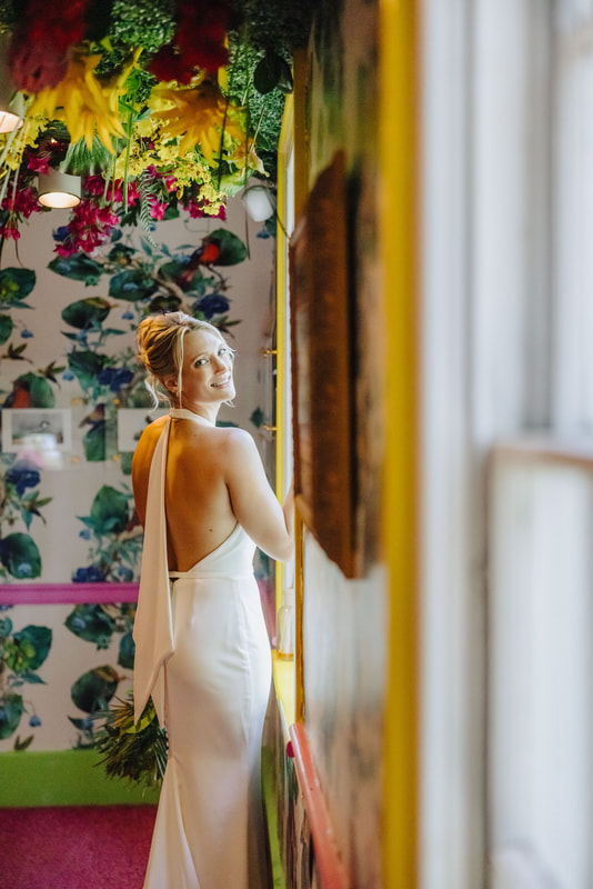 Vibrant tropical wedding reception at Audubon House in Key West Picture