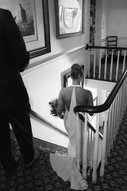 Vibrant tropical wedding reception at Audubon House in Key West Picture