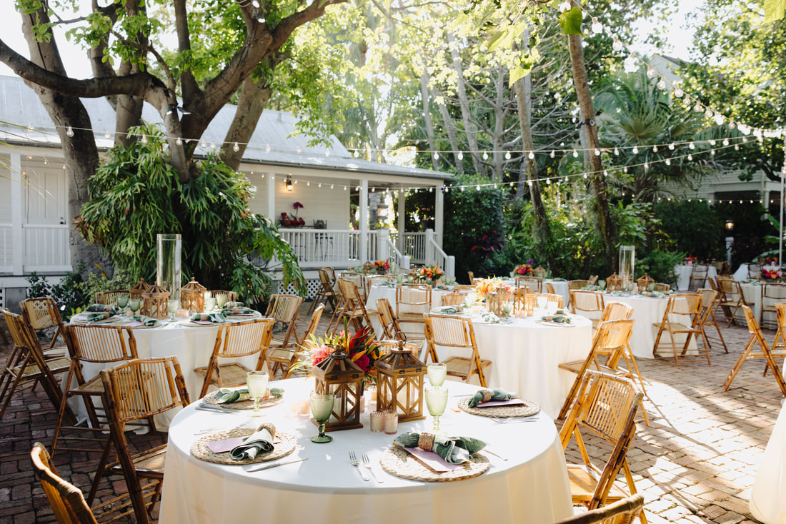 Vibrant tropical wedding reception at Audubon House in Key West Picture