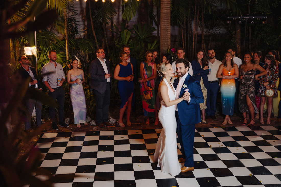 Key West photographer captures joyful first dance during intimate outdoor reception Picture
