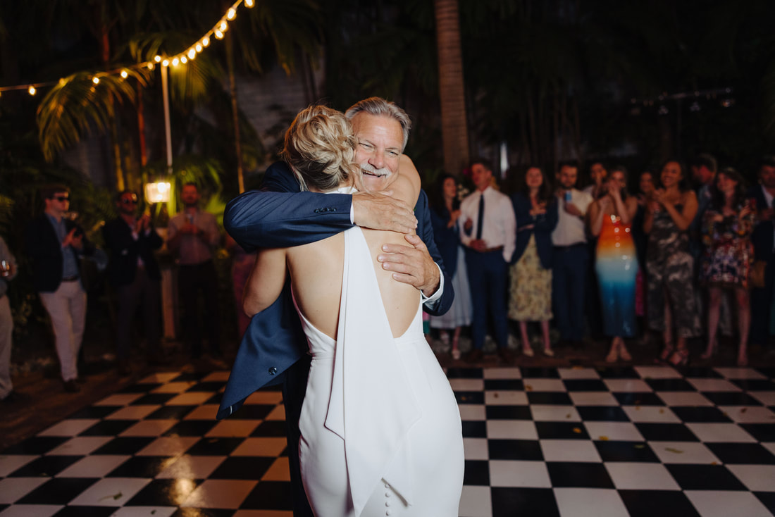 Key West photographer captures joyful first dance during intimate outdoor reception Picture