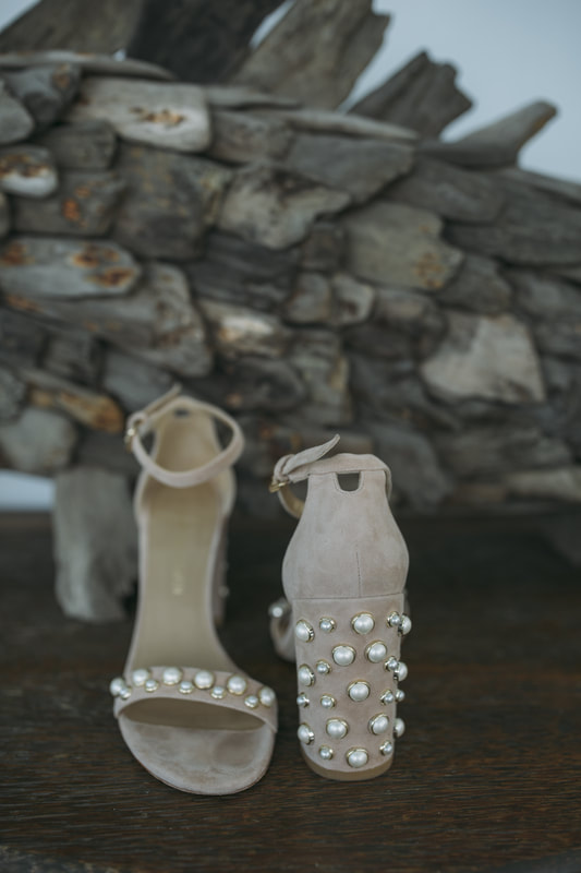 wedding shoes picture