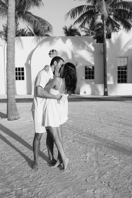 Isla Bella Engagement photography picture