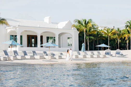 Isla Bella elopement photographer picture