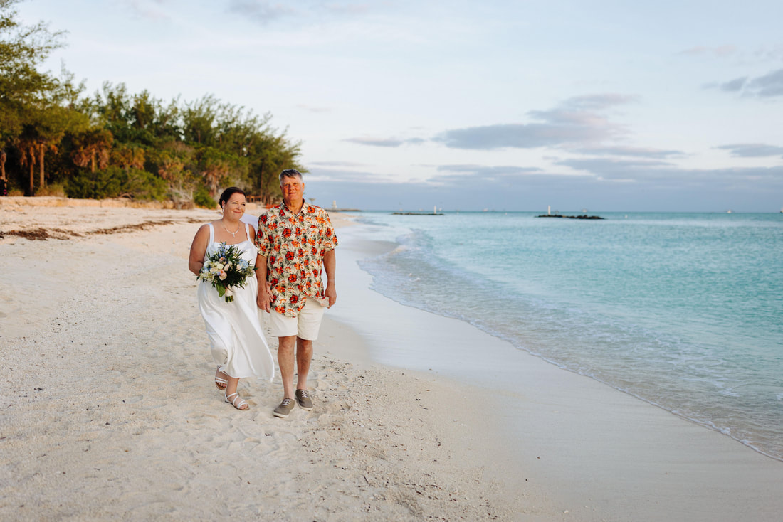 Fort Zachary wedding picture