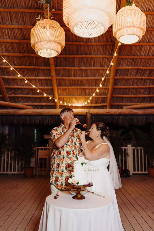 Cake cutting at Fort Zachary picture