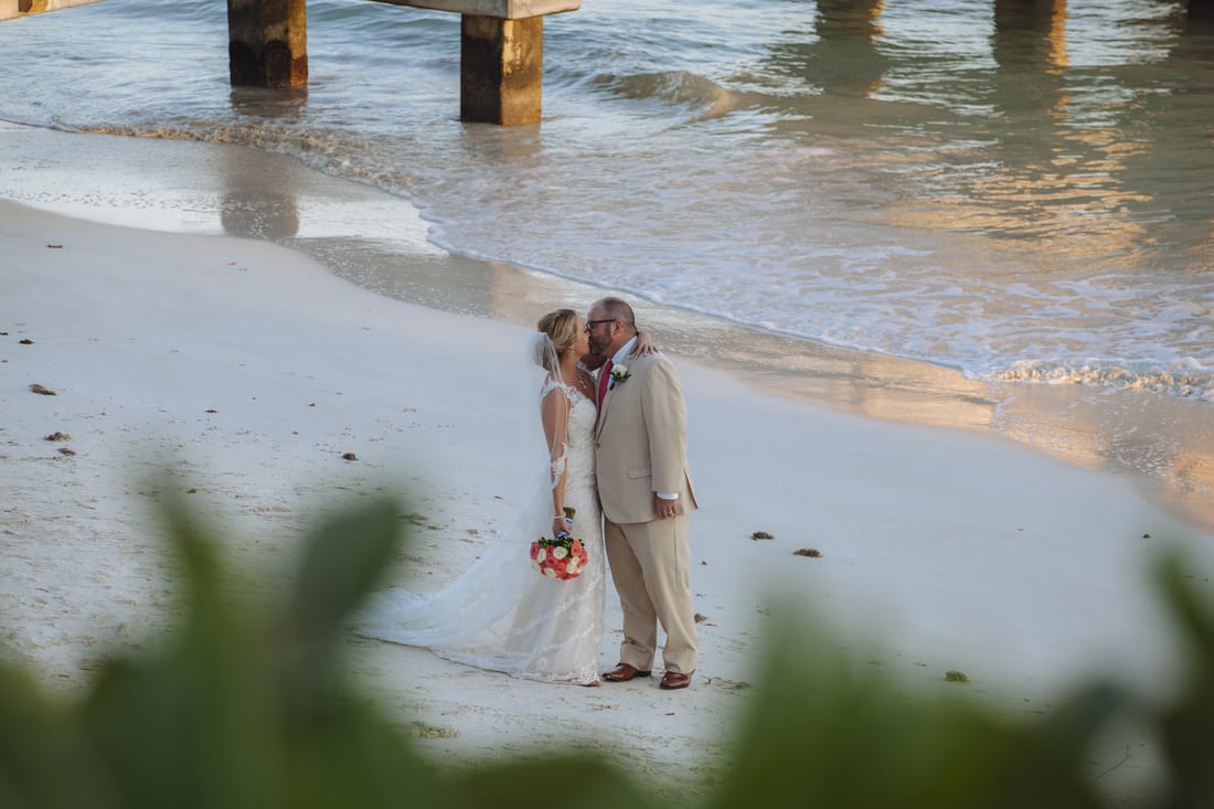 Weddings By Romi, The Reach Hotel Weddings, Beach Weddings, Florida Keys Weddings, Key West wedding photographer, Key West Wedding photography, Destination Wedding,