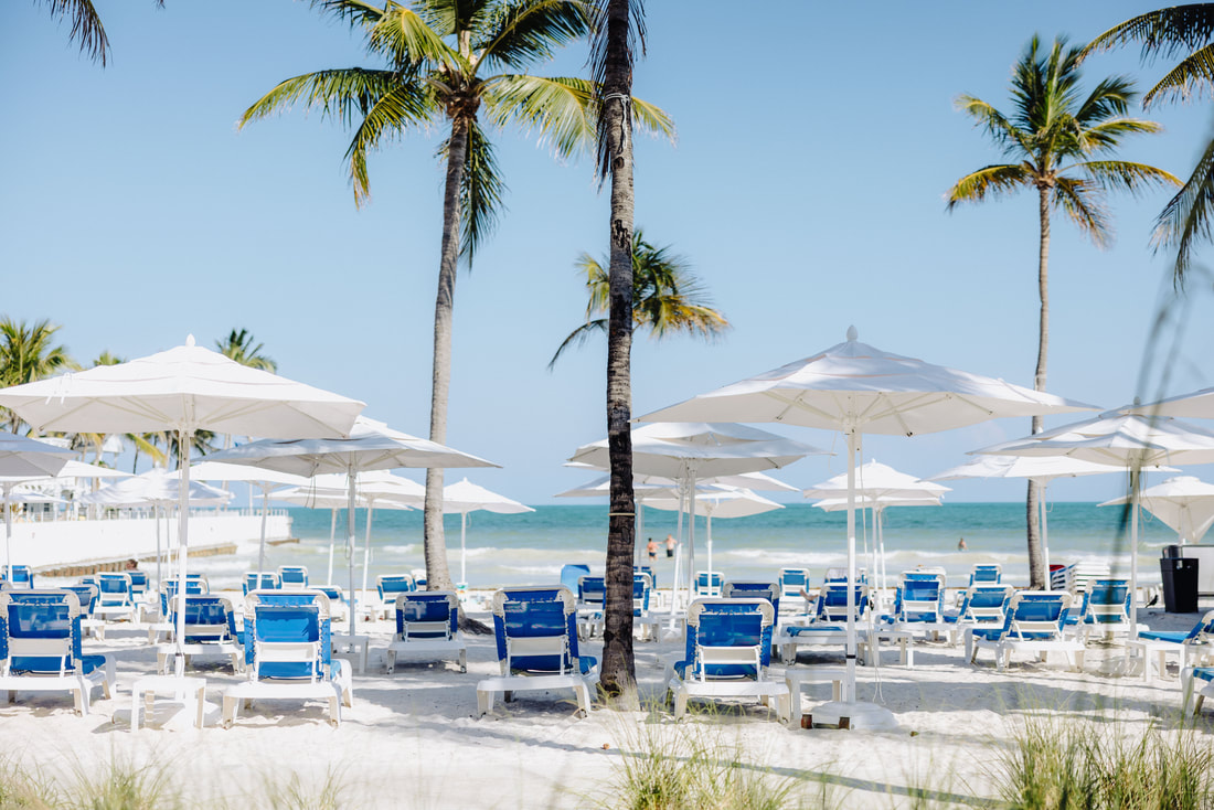 Southernmost Hotel wedding Picture