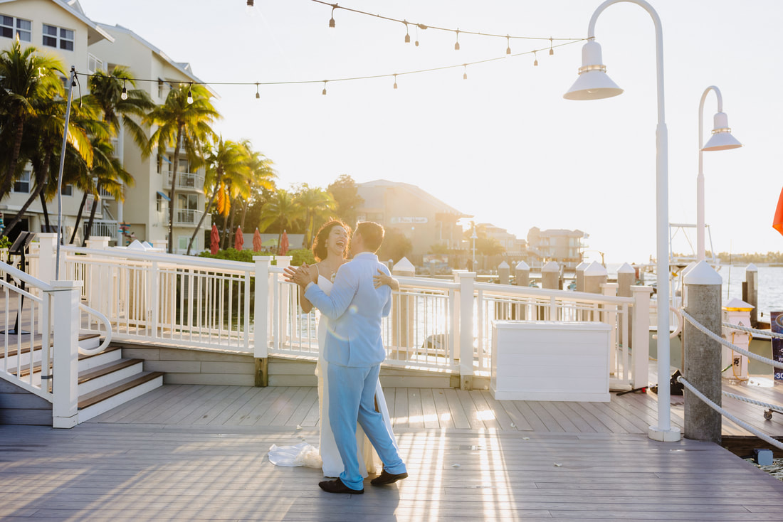 Bride and Groom dancing at Hyatt Centric picture