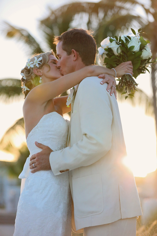 Key West Harbor Wedding, Key West Yacht Club Wedding photo, Beach Wedding, Destination Wedding, Florida keys Wedding Photography, Kiss Photo