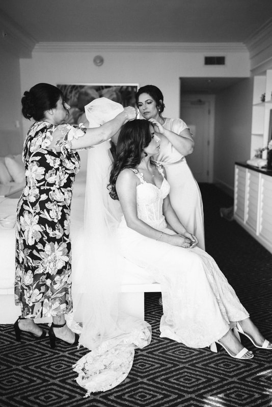 Bride getting ready at Ocean's Edge picture