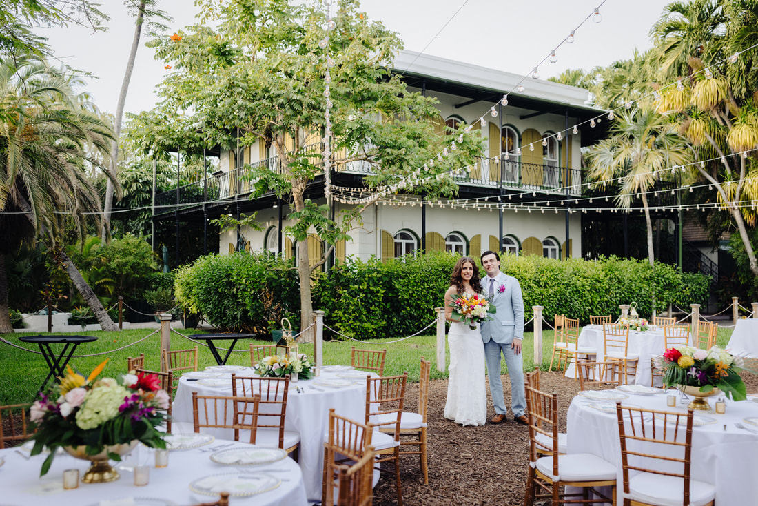 Hemingway Home wedding picture