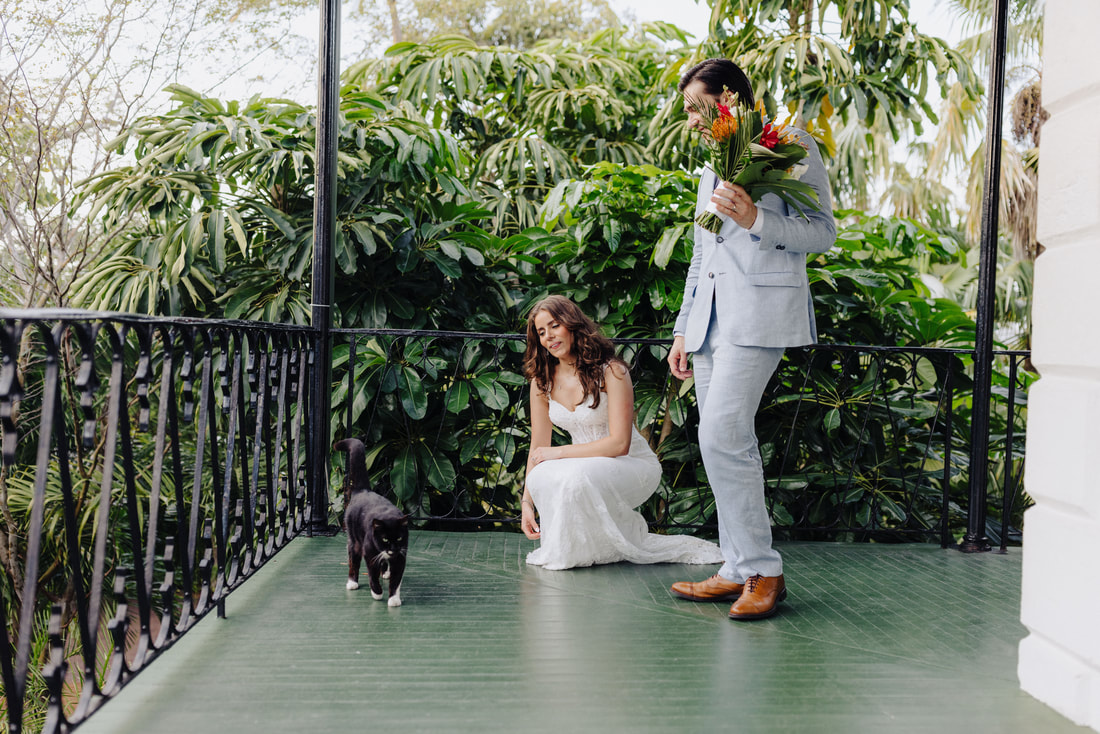 Hemingway Home wedding picture