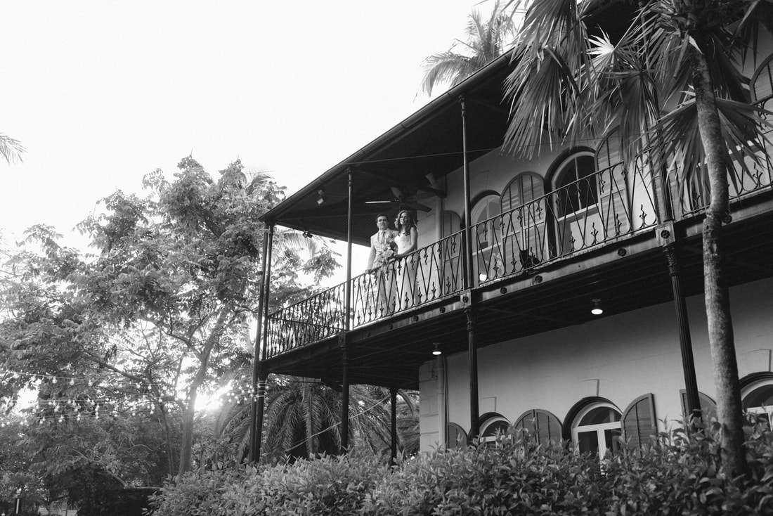 Hemingway Home wedding picture