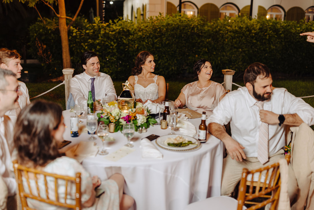 Hemingway Home reception wedding picture