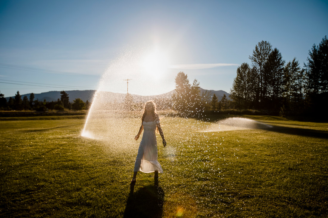 Oregon wedding photographer picture