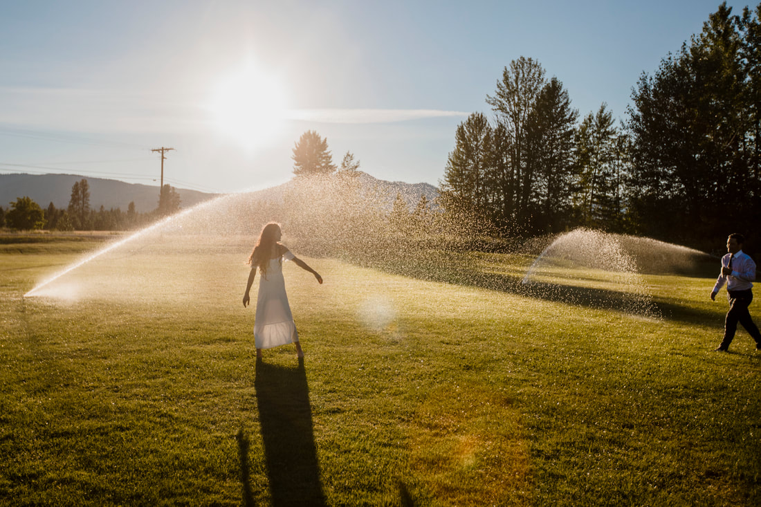 Oregon wedding photographer picture