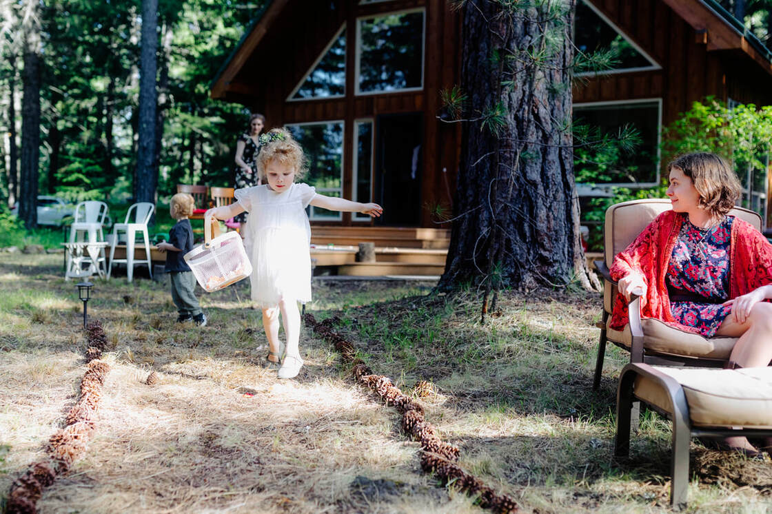 Oregon wedding photographer picture