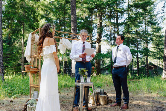 Oregon wedding photographer picture