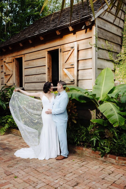 Key West wedding photographer and Audubon House wedding picture