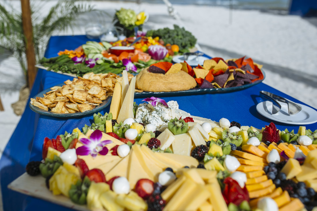 Key West wedding catering, Snacks on the plate, 