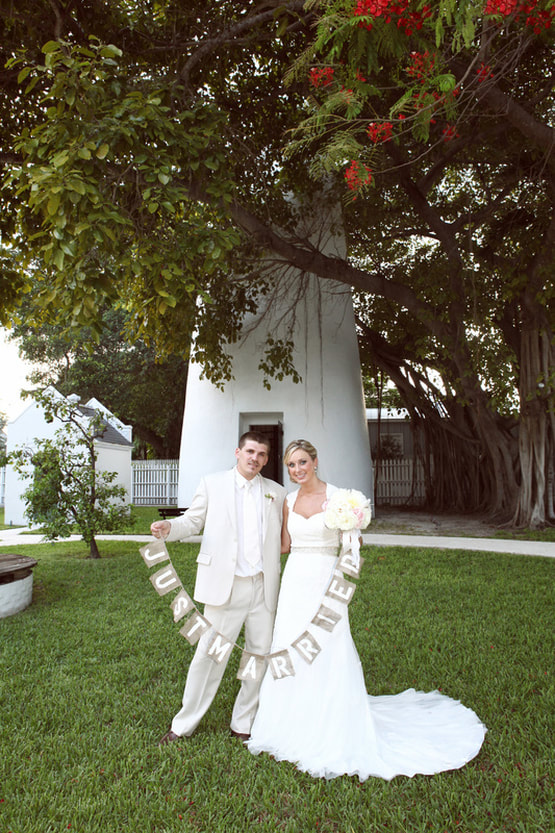 key west lighthouse wedding photos, key west wedding photographers, wedding photographers in key west, key west wedding venues, beautiful key west wedding photos