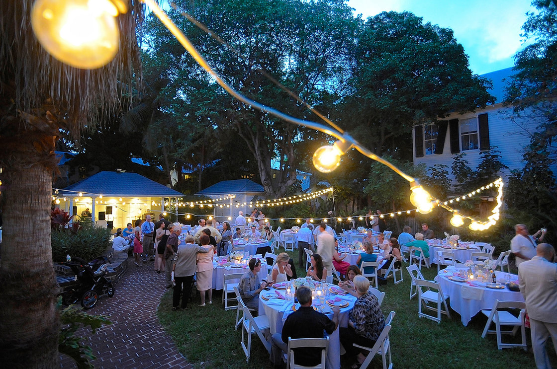 oldest house wedding venue, key west wedding venues, key west wedding photographers, key west wedding photo, wedding photography in key west florida