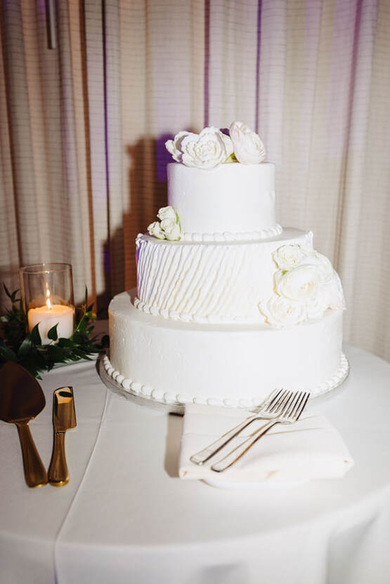 Wedding Cake at Casa Marina picture