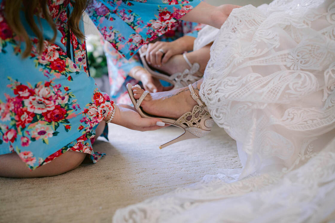 Weddings By Romi, Audubon House wedding, Key West Wedding Photographer, Key West wedding photographers, Key West photography, Florida Keys Wedding Photographers, Key West wedding venues, Margaritaville Resort wedding, Wedding shoes