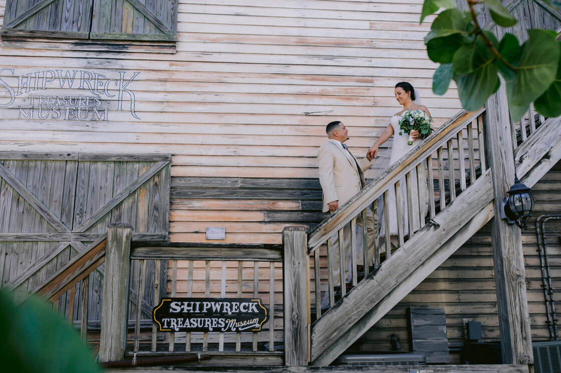 Weddings By Romi, Audubon House wedding, Key West Wedding Photographer, Key West wedding photographers, Key West photography, Florida Keys Wedding Photographers, Key West wedding venues, Margaritaville Resort wedding, 