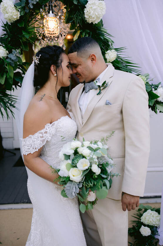 Weddings By Romi, Audubon House wedding, Key West Wedding Photographer, Key West wedding photographers, Key West photography, Florida Keys Wedding Photographers, Key West wedding venues, Bride and Groom pictures