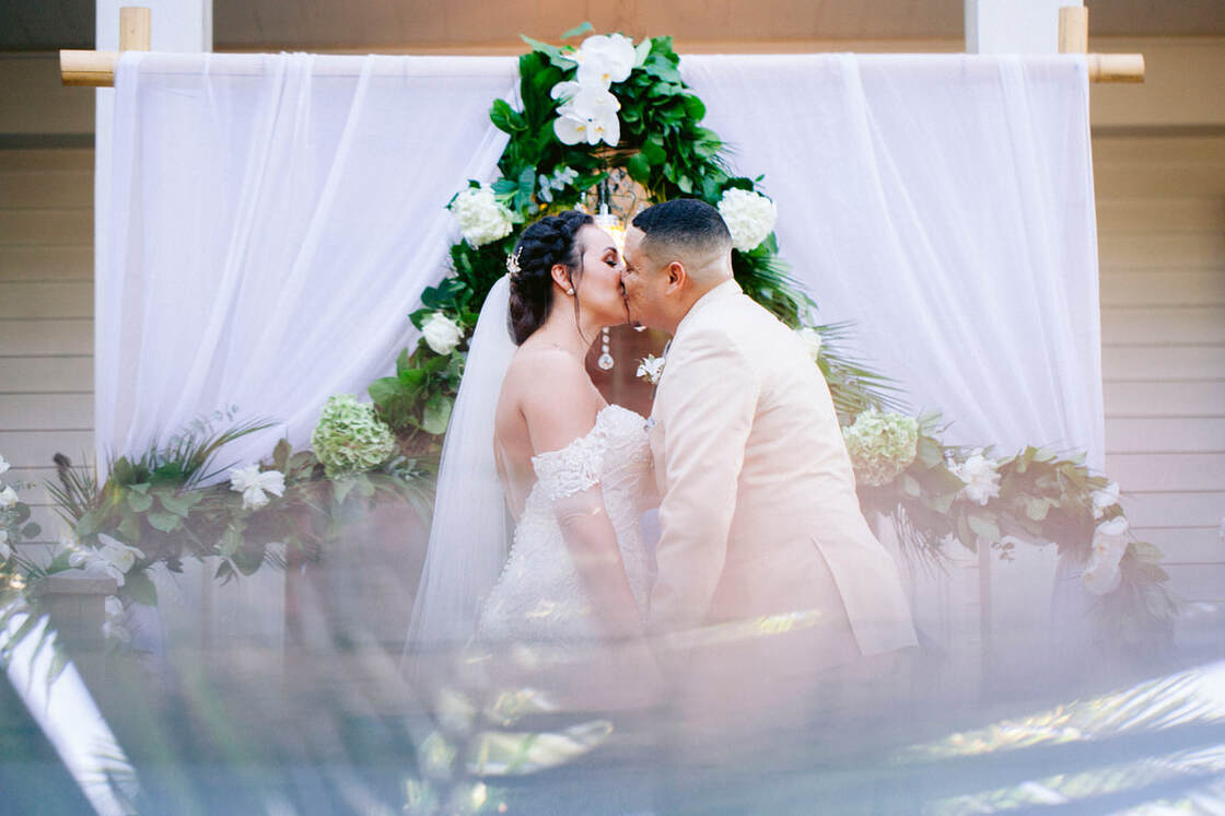 Weddings By Romi, Audubon House wedding, Key West Wedding Photographer, Key West wedding photographers, Key West photography, Florida Keys Wedding Photographers, Key West wedding venues, Key West ceremony 